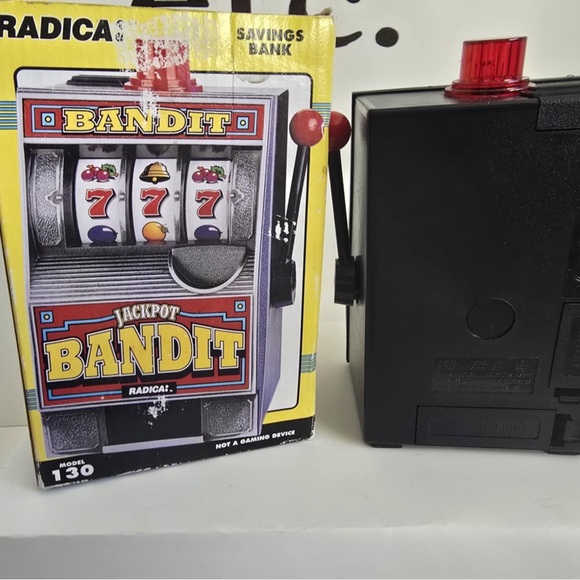 Vintage Radica Model 130 Bandit Savings coin Machine Bank Works - Picture 2 of 3